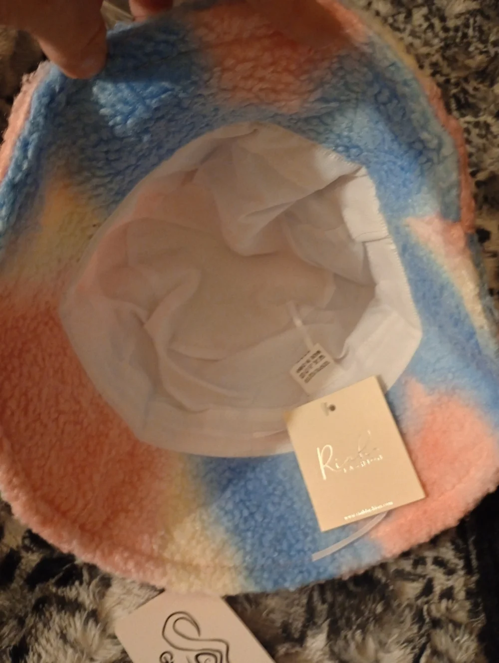 NWT (3) Fleece Plush Bucket Hat - Ivory Cream, Multicolor & Black - Picture 6 of 12